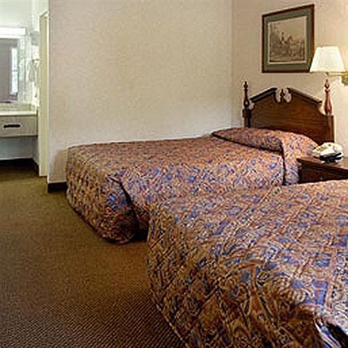 Econo Lodge Forest City Exteriör bild