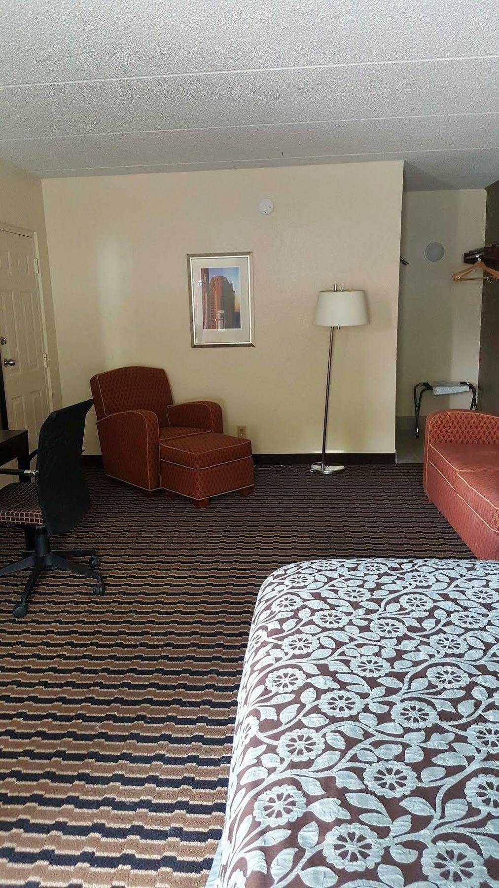 Econo Lodge Forest City Exteriör bild